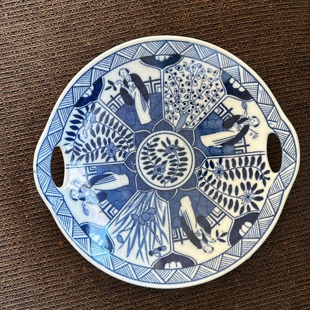 Vintage Dutch Blue and White Long Eliza Chinoiserie 7.25” Handled Plate